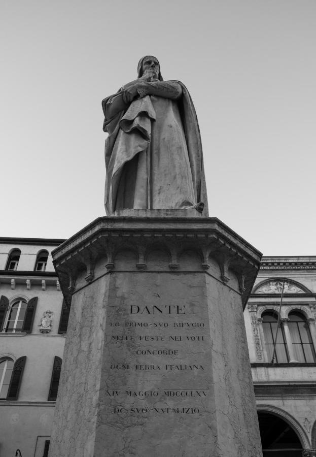 Domus Nova Palace - Italian Homing Verona Eksteriør billede