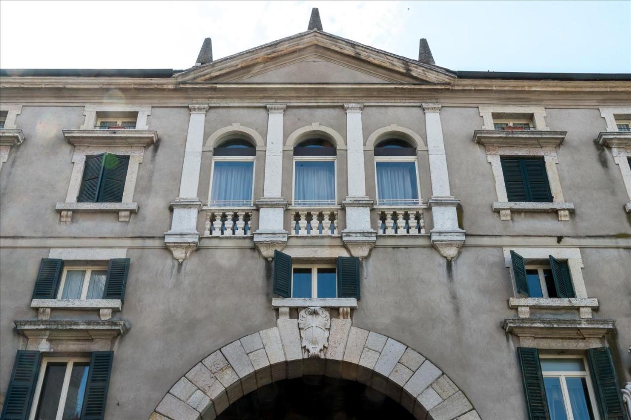 Domus Nova Palace - Italian Homing Verona Eksteriør billede