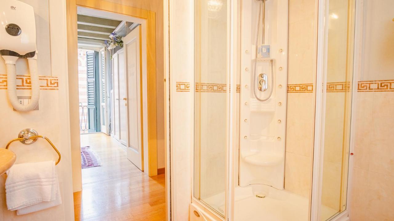 Domus Nova Palace - Italian Homing Hotel Verona Eksteriør billede