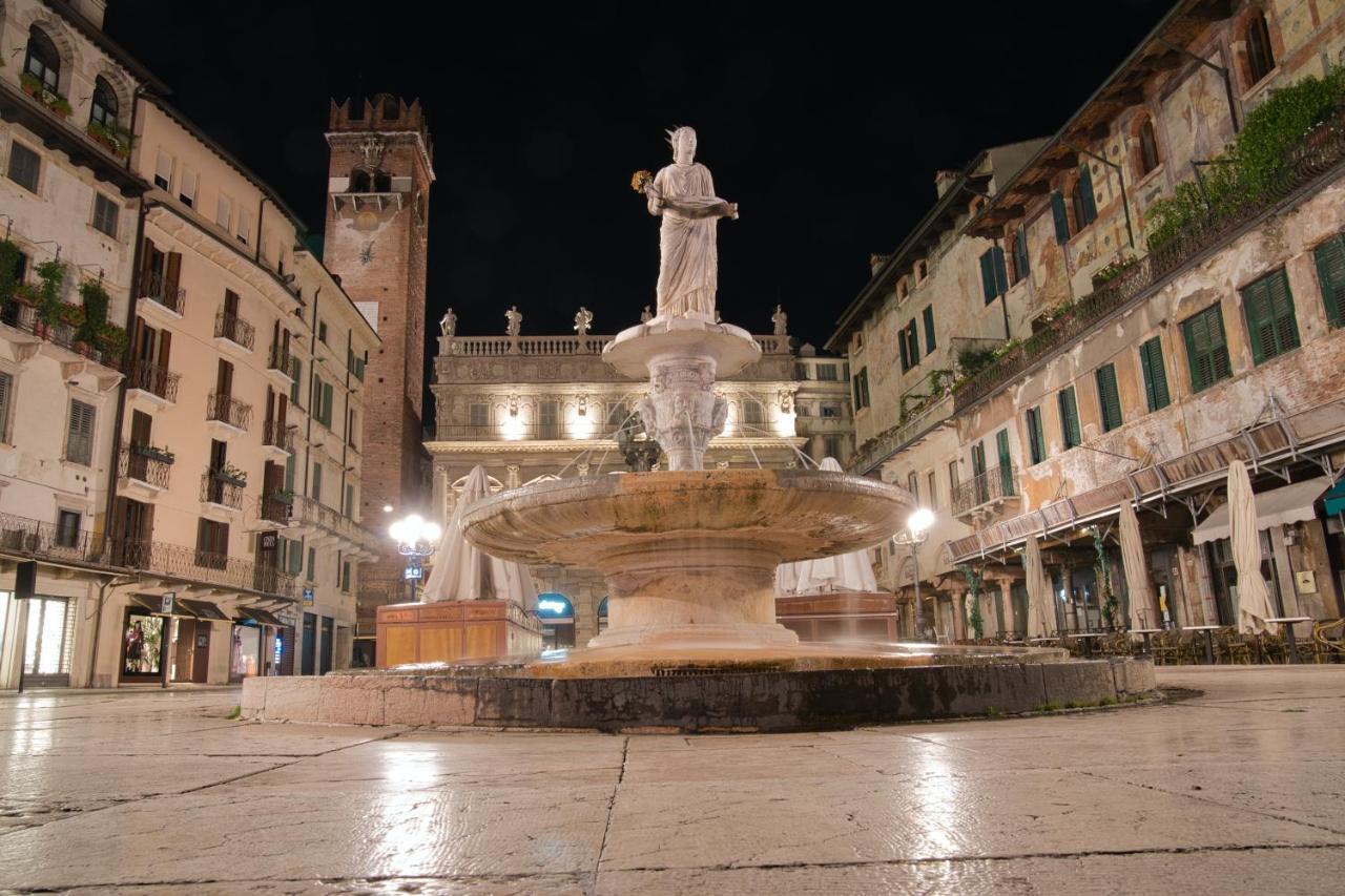 Domus Nova Palace - Italian Homing Verona Eksteriør billede